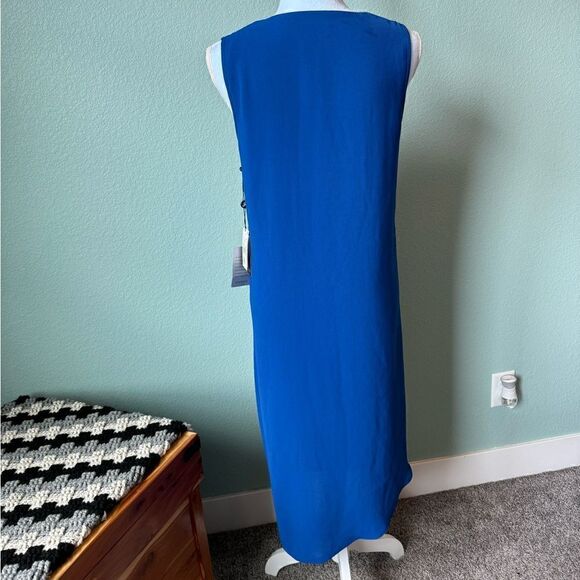 Adrianna Papell • Asymmetrical Dress • Sleeveless • Blue • Front Drape • Size 6 - Picture 2 of 9